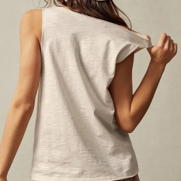 🔵 37) Sleeveless Love Tank Top animal print sequence writing NWT sz large boho - Picture 4 of 4